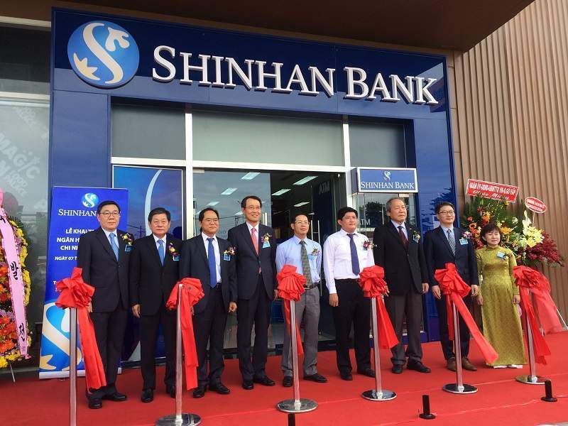 Shinhan Bank cung cấp dịch vụ chuyển tiền quốc tế